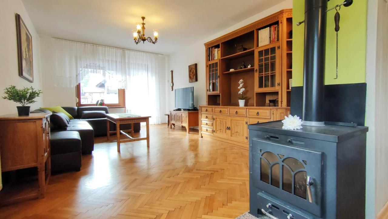 Apartmaji Dora Mojstrana Ngoại thất bức ảnh