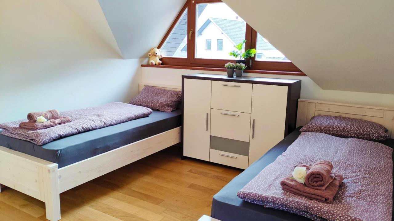 Apartmaji Dora Mojstrana Ngoại thất bức ảnh