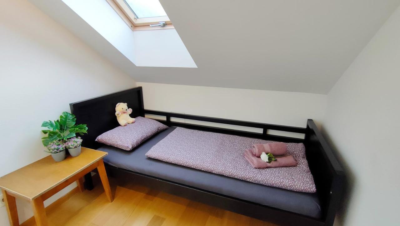 Apartmaji Dora Mojstrana Ngoại thất bức ảnh