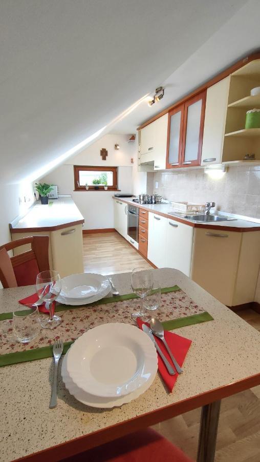 Apartmaji Dora Mojstrana Ngoại thất bức ảnh